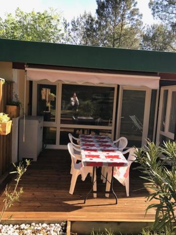 Village Vacances Aux Villages Sous Les Pins ليو المظهر الخارجي الصورة